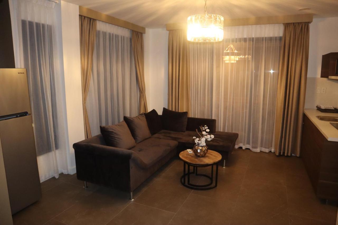Empire Apartments Su 2 Marthastraat Paramaribo Ngoại thất bức ảnh